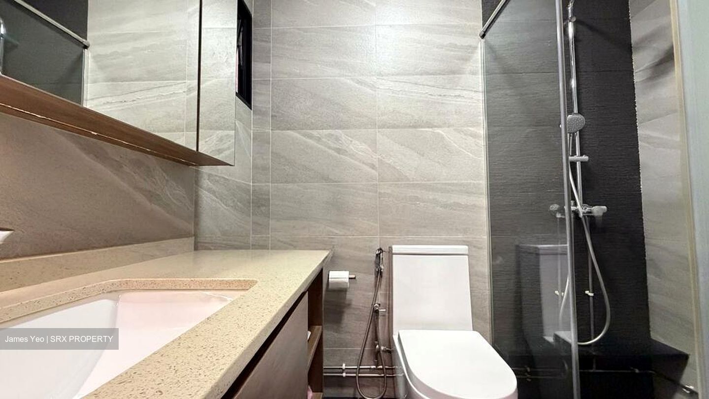 Blk 857 Tampines Parkview (Tampines), HDB Executive #571825441